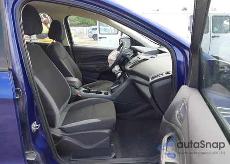 2014 Ford Escape S z USA, uszkodzony, nr VIN 1FMCU0F78EUD24217